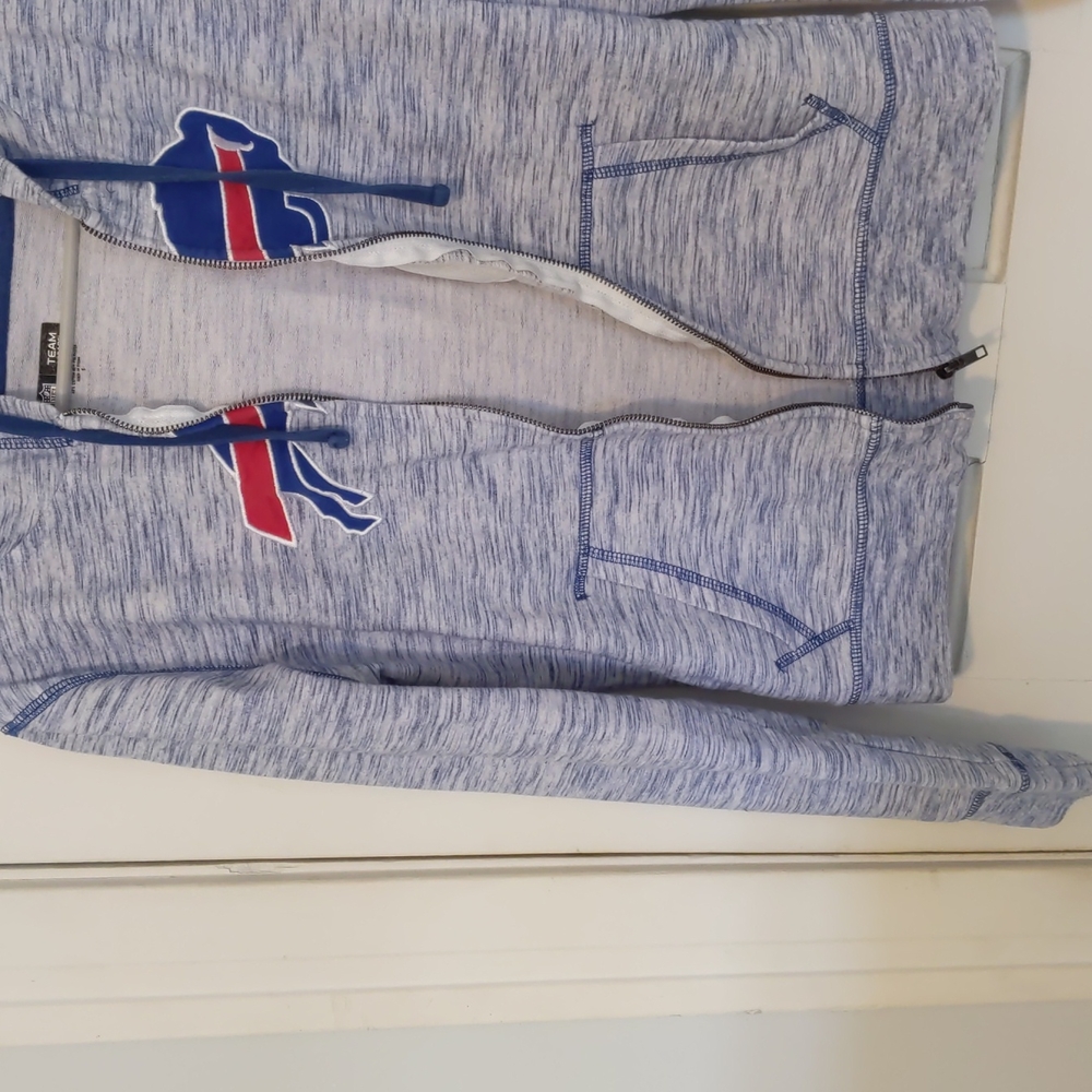 $5 for $25 Bill sweat shirt